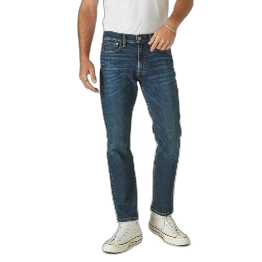 Lucky Brand Blue Slim straight style 121 Jeans size 38/30‎
